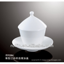 Tasse à thé Gongfu en porcelaine de style chinois avec couvercle et soucoupe